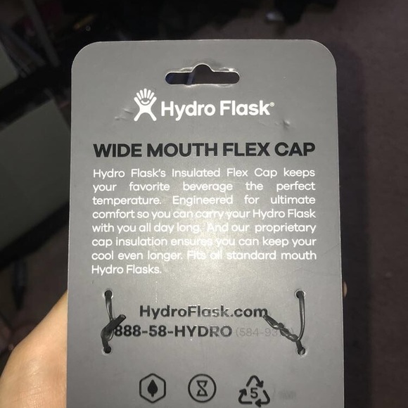 Hydroflask cap - Picture 2 of 2